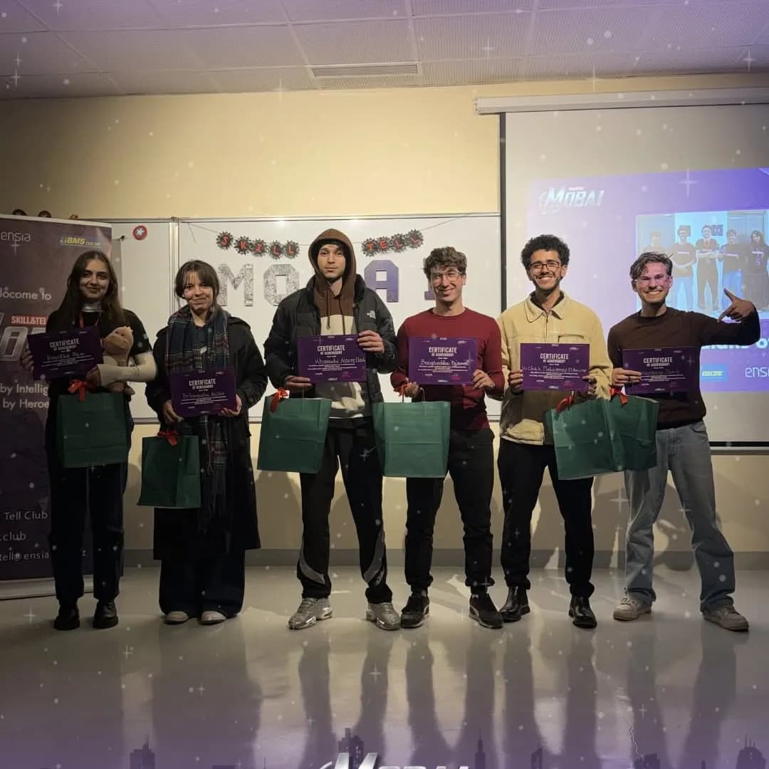 The MobAI winners on stage with their prizes